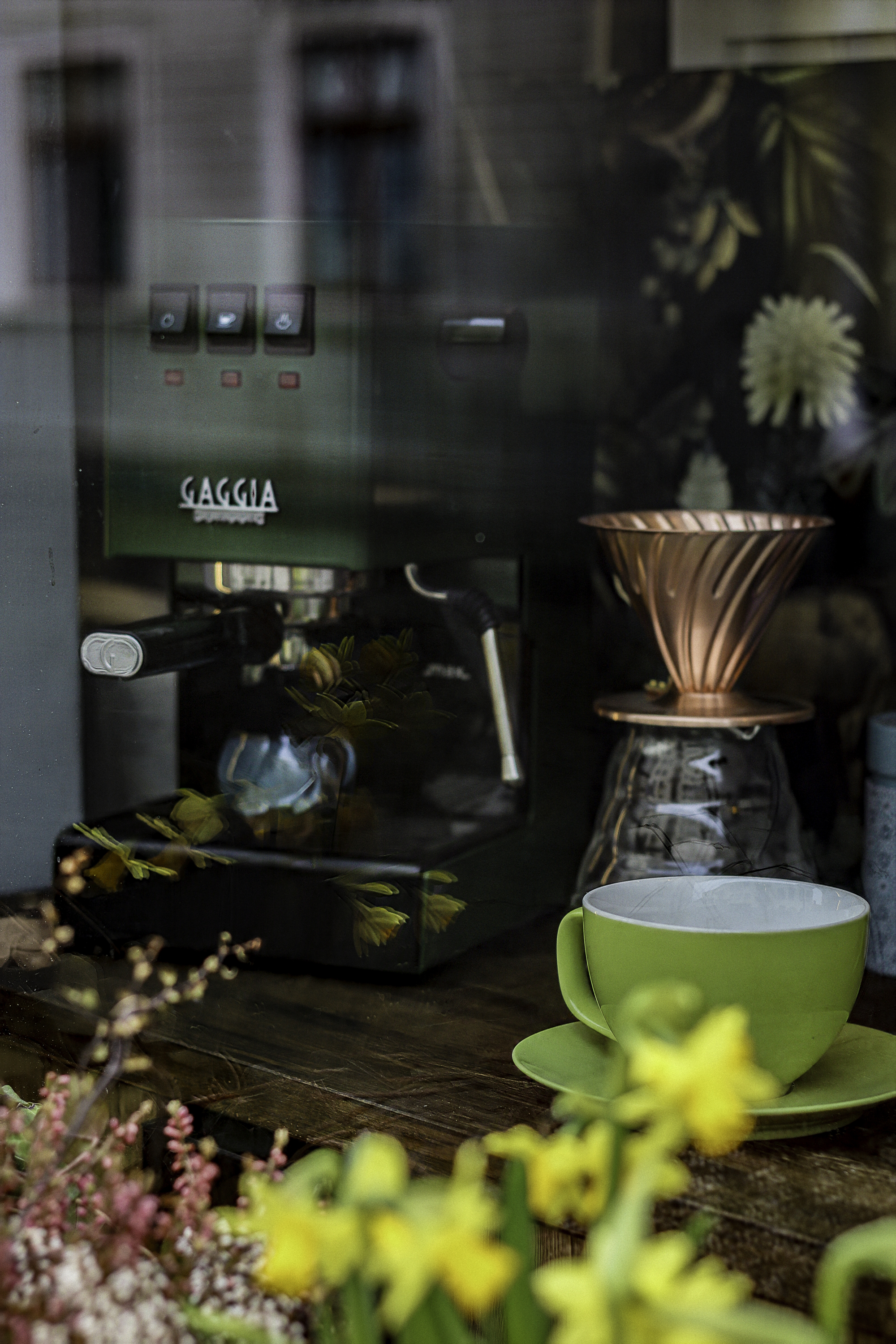 Coffee Maschine and tea shop